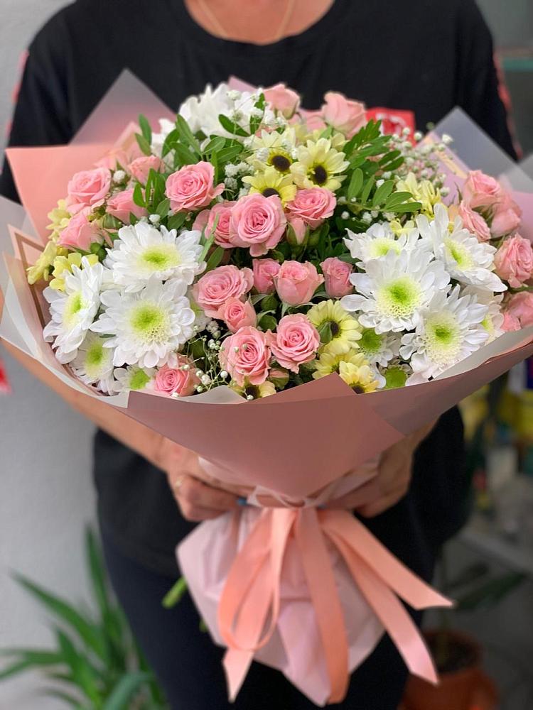 Букет цветов из: Розы и Хризантемы в Байчурово