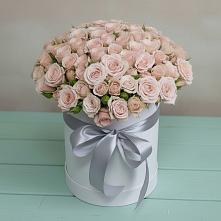 Цветочная композиция из Розы в шляпной коробке в Байчурово