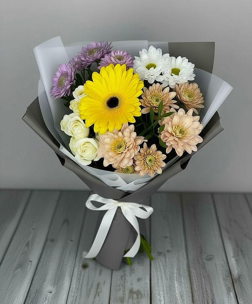 Букет цветов из: Розы, Герберы и Хризантемы в Байчурово