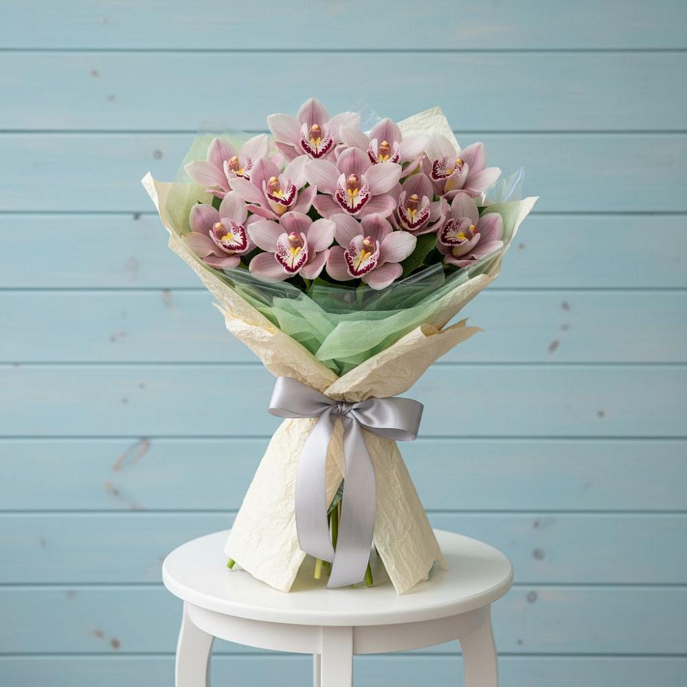 Букет цветов из: Орхидеи и Розы в Байчурово