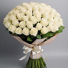 Букет 101 беля роза Белоснежка в Байчурово