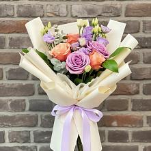 Букет цветов из:  Лизиантусы и Розы в Байчурово