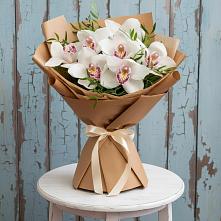 Букет цветов из:  Орхидеи и Розы в Байчурово